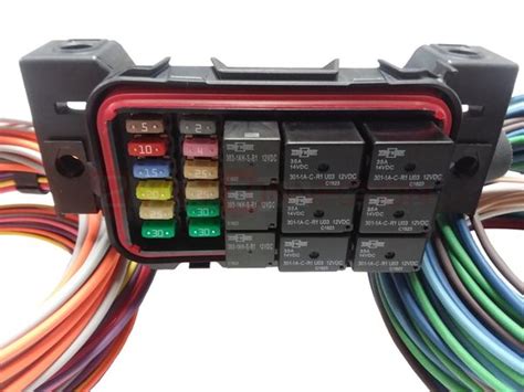 waterproof 12 volt fuse box